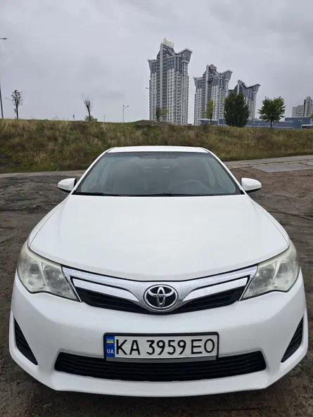 Toyota Camry 2014