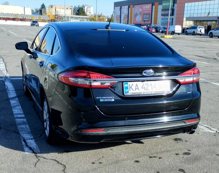 Ford Fusion (North America) 2017 - 10