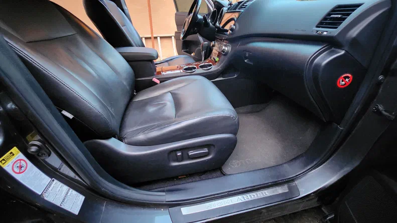 Toyota Highlander 2010 - 25