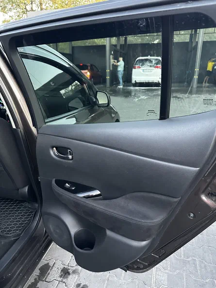 Nissan Leaf 2016 - 5