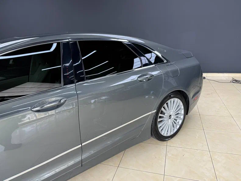 Lincoln MKZ 2016 - 17