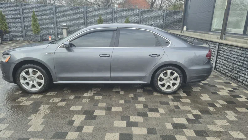 Volkswagen Passat 2013 - 6