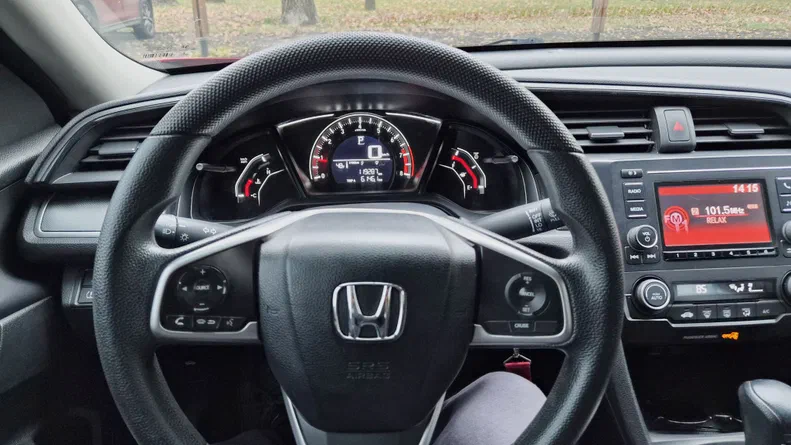 Honda Civic 2018 - 11