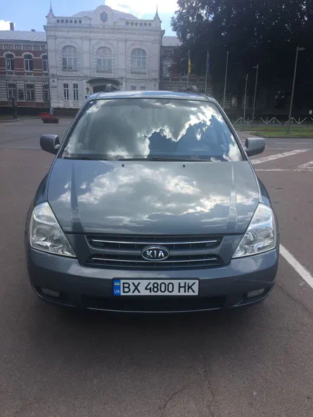 Kia Carnival 2008