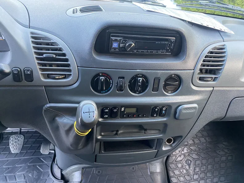 Mercedes-Benz Vito 2005 - 8