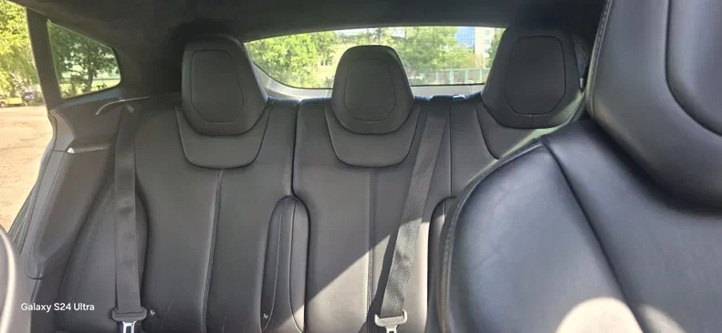 Tesla Model S 2017 - 7