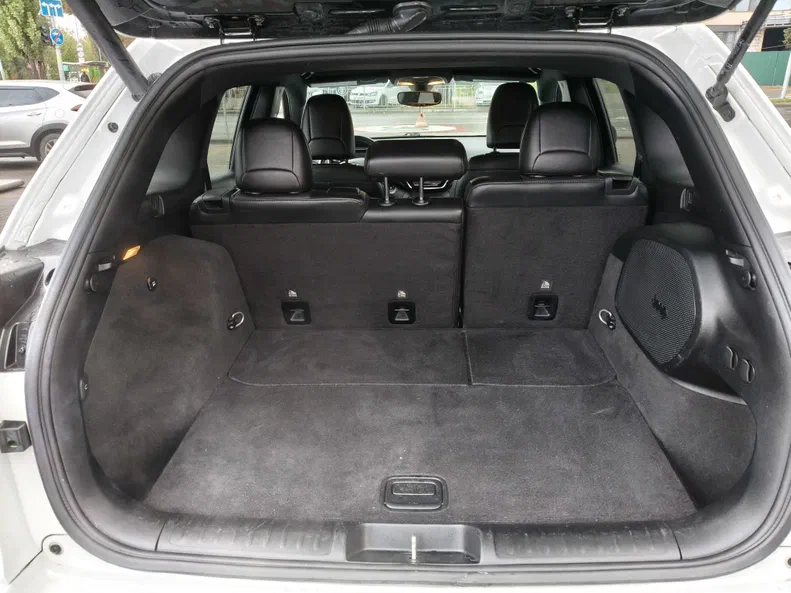 Jeep Cherokee 2020 - 12