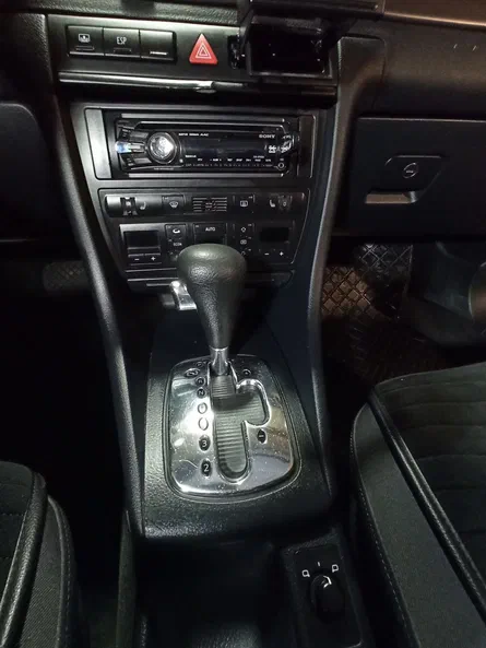 Audi A6 1999 - 6