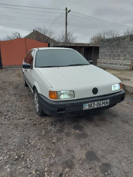 Volkswagen Passat 1991