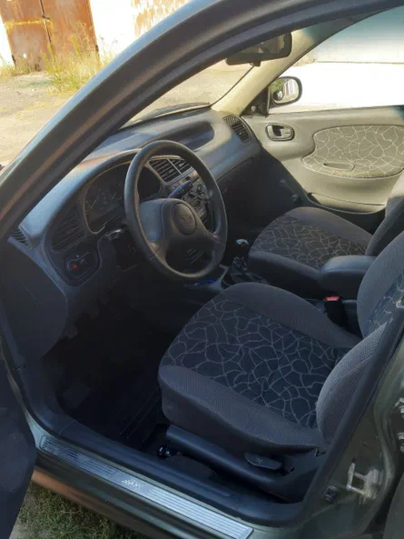 Daewoo Lanos 2004 - 11