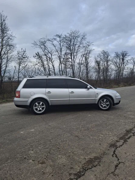 Volkswagen Passat 2003 - 7