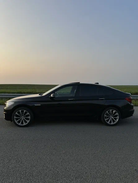 BMW 5 серія 2016 - 8