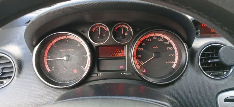 Peugeot 308 2010 - 6