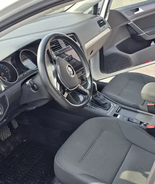 Volkswagen Golf 2020