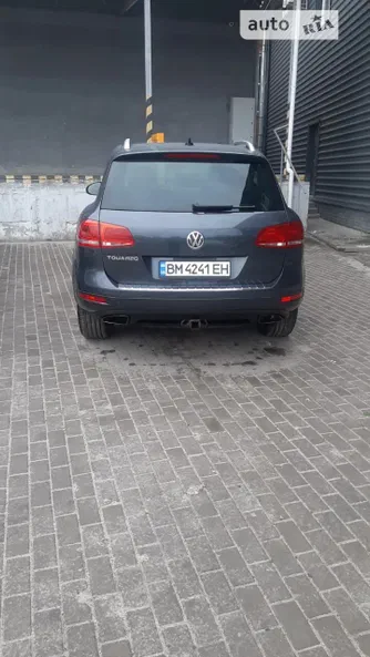 Volkswagen Touareg 2012 - 3