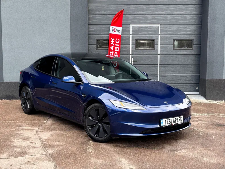 Tesla Model 3 2024 - 0