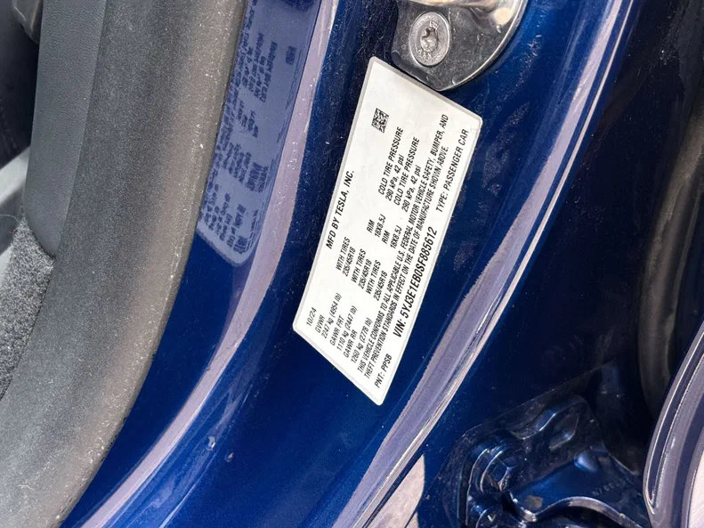 Tesla Model 3 2024 - 19