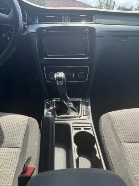 Skoda Superb 2009 - 7