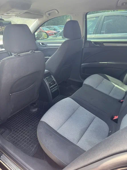 Skoda Superb 2009 - 3