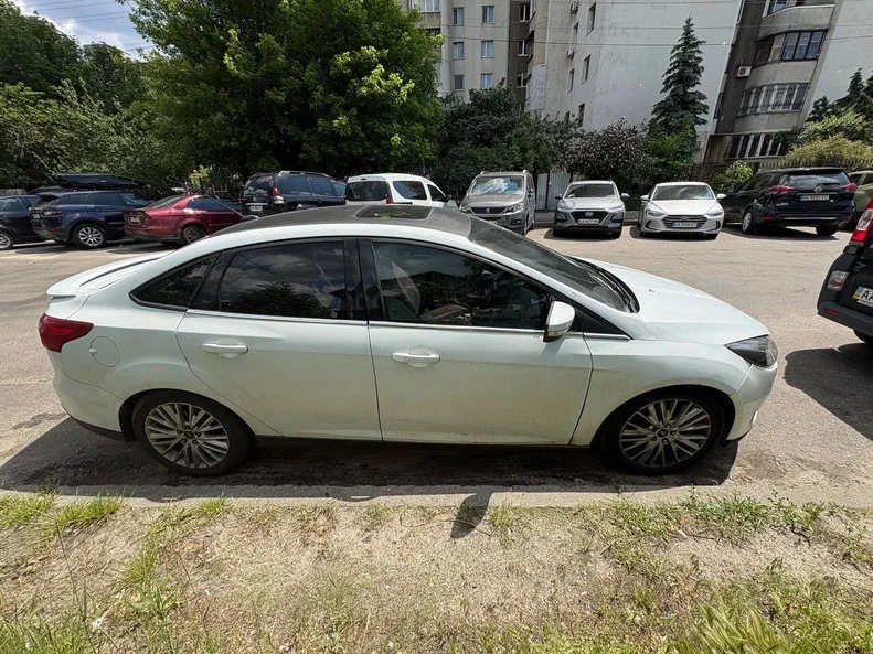 Ford Focus 2015 - 2