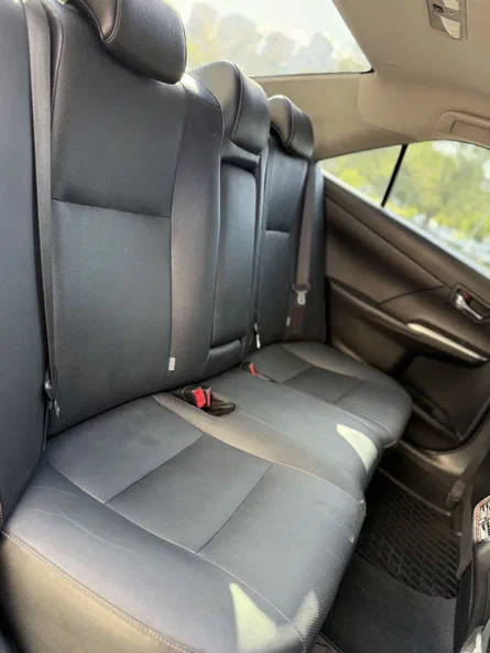 Toyota Camry 2015 - 18