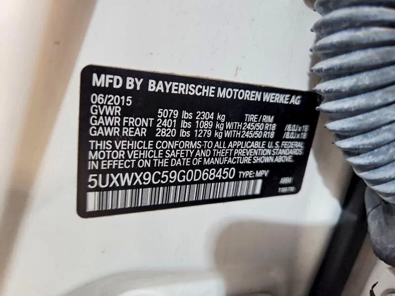 BMW X3 2015 - 12