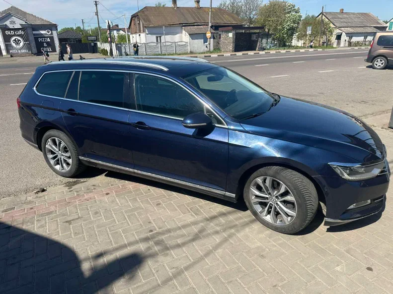 Volkswagen Passat 2017 - 1