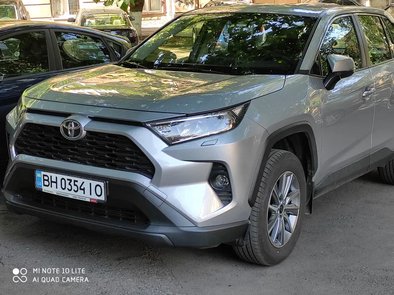 Toyota RAV4 2019 - 1