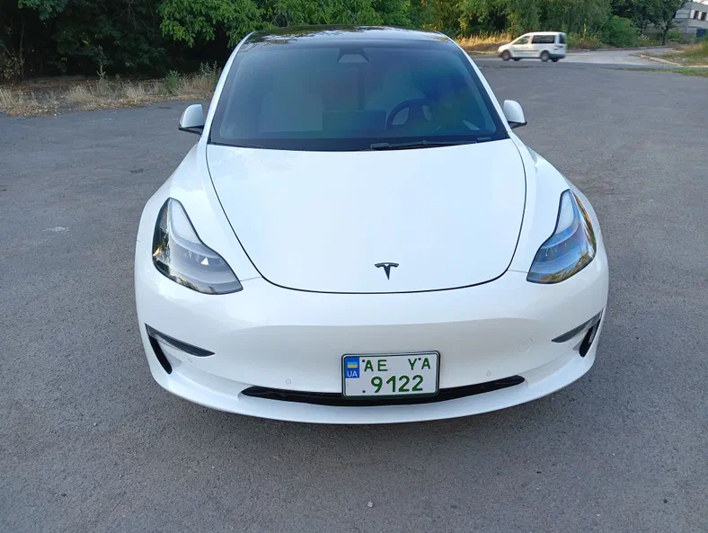 Tesla Model 3 2022 - 6
