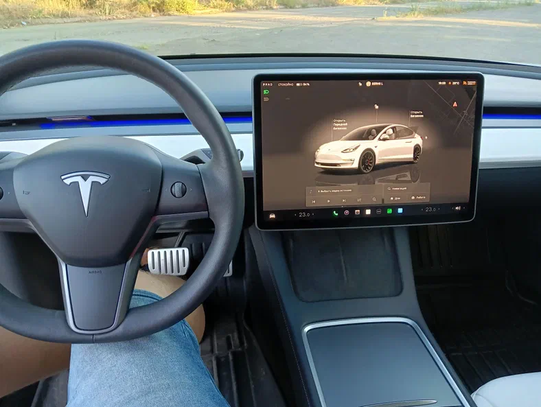 Tesla Model 3 2022 - 18