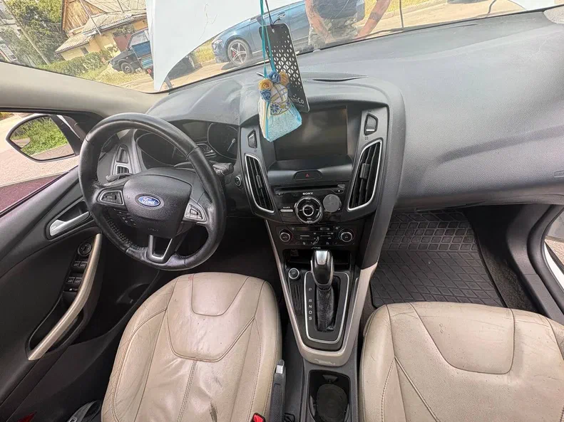 Ford Focus 2015 - 15