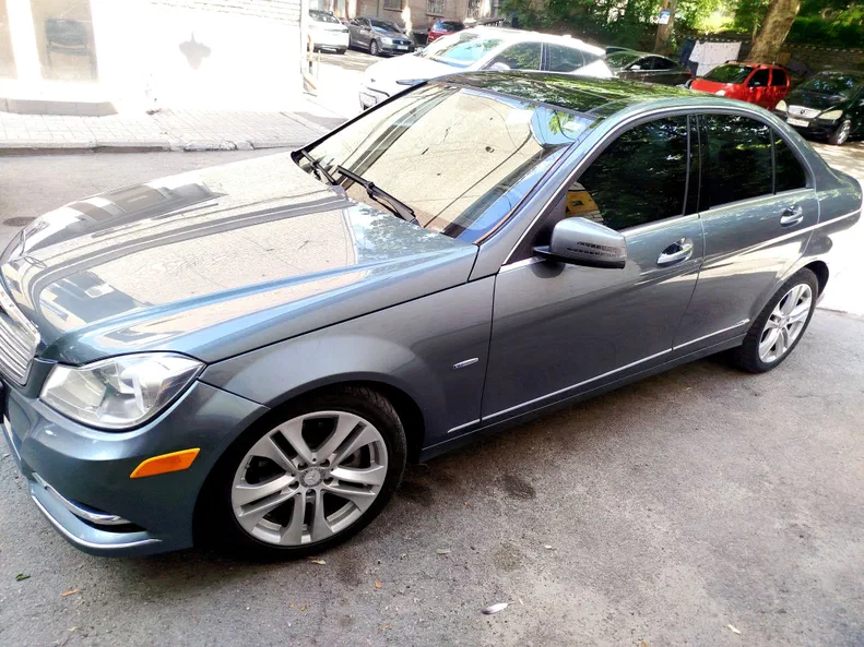 Mercedes-Benz C-Клас 2011 - 1