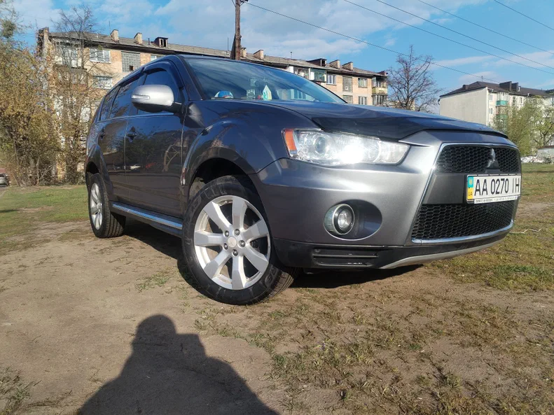 Mitsubishi Outlander 2010 - 1