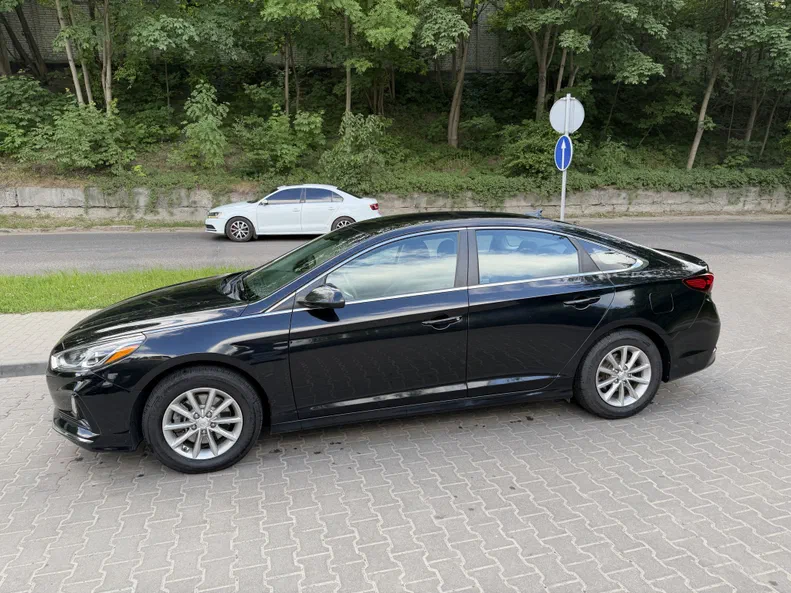 Hyundai Sonata 2018 - 5