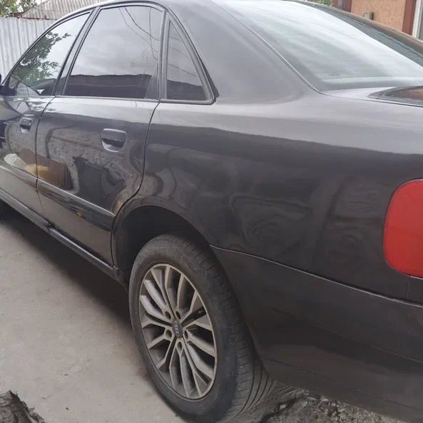 Audi A4 1999 - 3