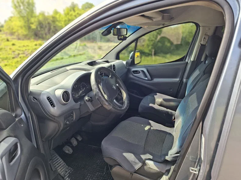 Peugeot Partner 2012 - 9