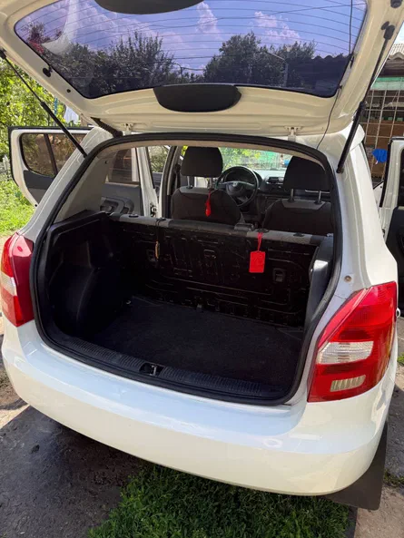 Skoda Fabia 2011 - 9