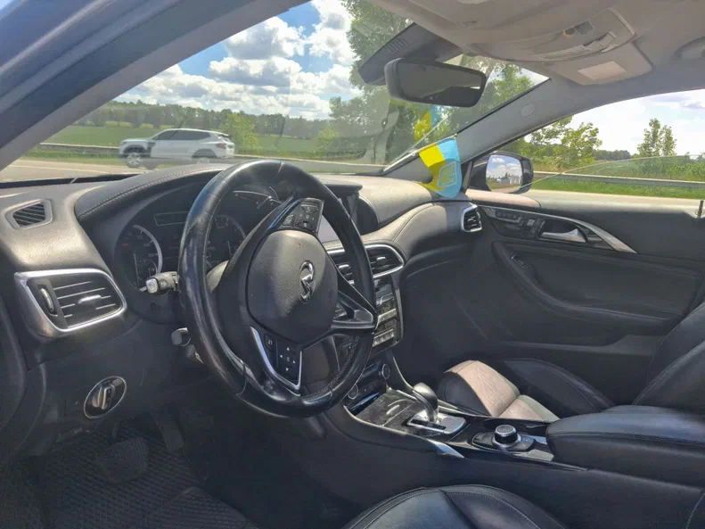 Infiniti QX30 2016 - 8