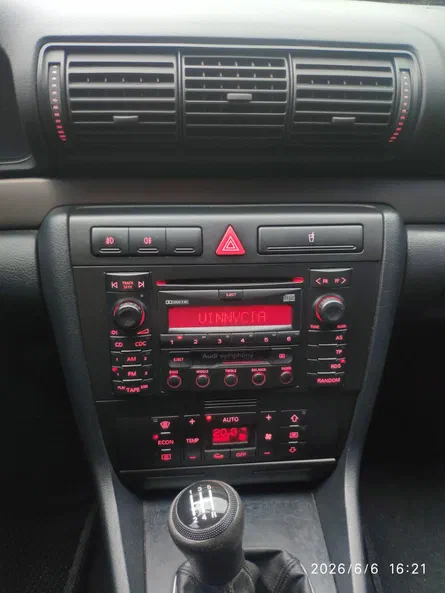 Audi A4 2000 - 11