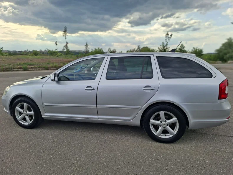 Skoda Octavia 2013 - 5