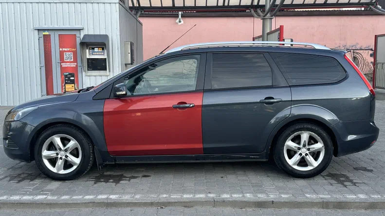 Ford Focus 2010 - 2