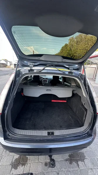 Ford Focus 2010 - 12