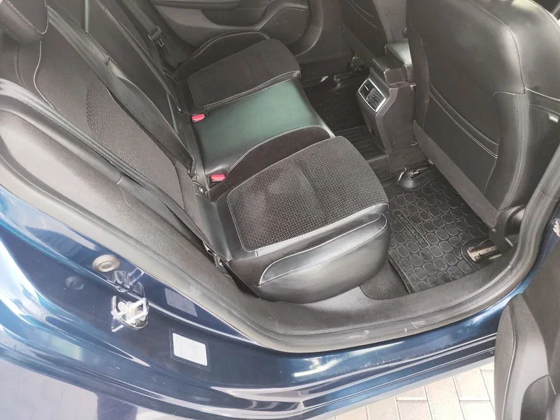 Renault Megane 2019 - 18
