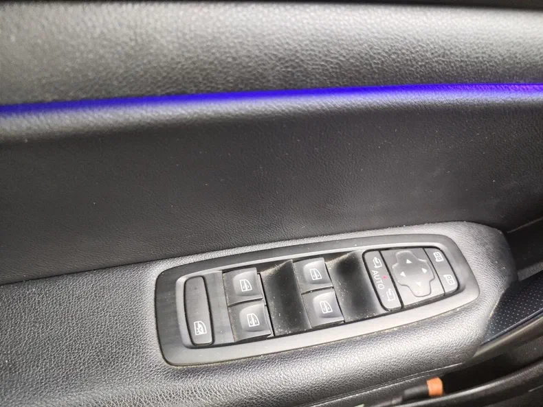 Renault Megane 2019 - 16