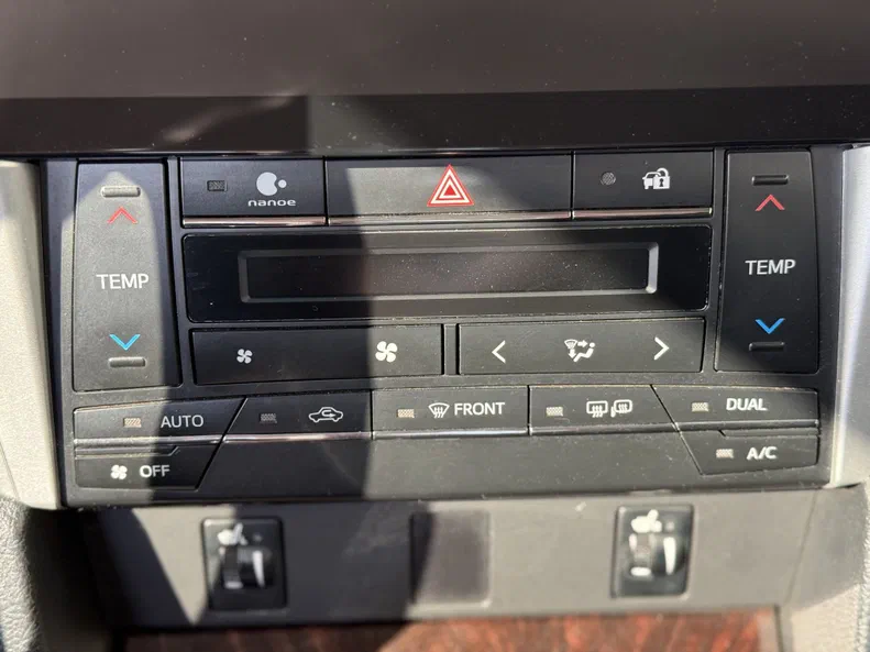 Toyota Camry 2015 - 27
