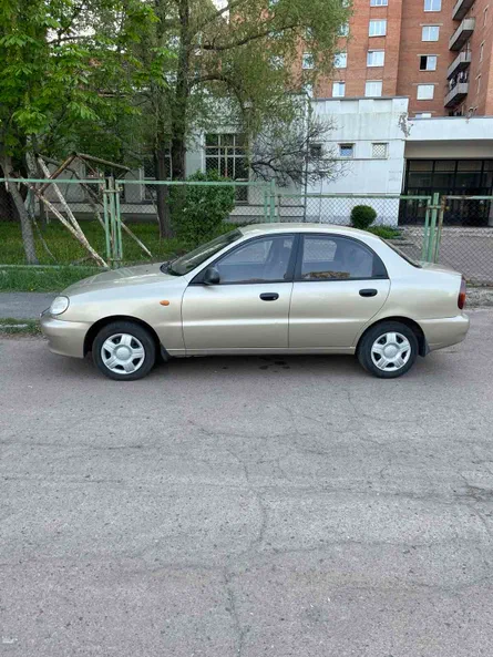 ЗАЗ Lanos 2011 - 1