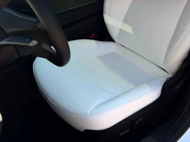 Tesla Model 3 2022 - 1