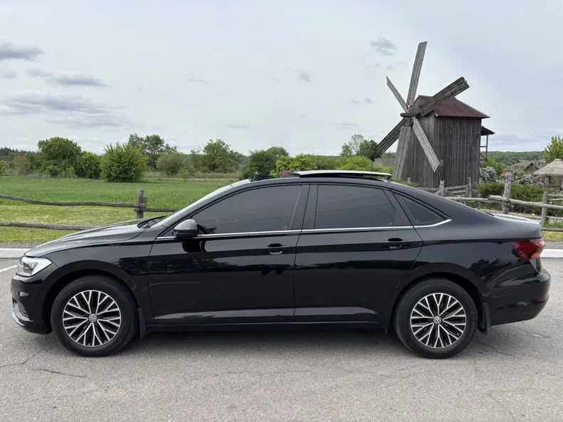 Volkswagen Jetta 2018 - 29