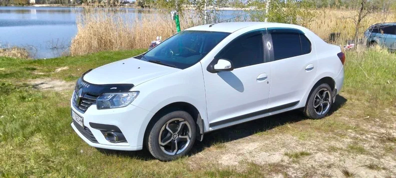 Renault Logan 2019 - 6