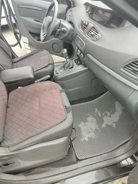 Renault Scenic 2011 - 10